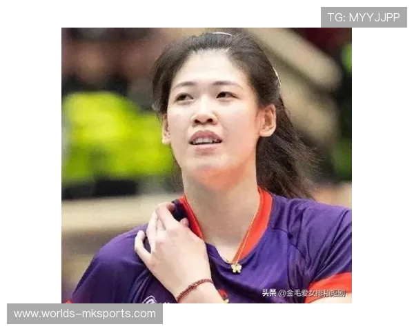 中国女排主攻手李盈莹启程赴意,开启留洋生涯 中国女排主攻手李盈莹启程赴意,开启留洋生涯